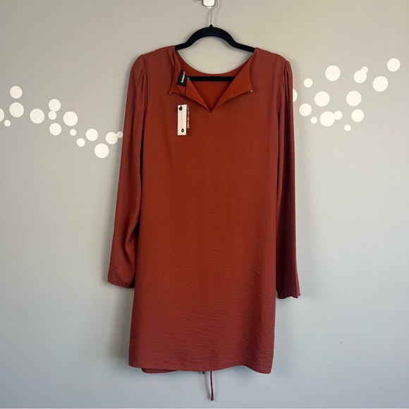 NWT SugarLips Fire Island Long Sleeve Ruched Dress Size Medium - Picture 8 of 11